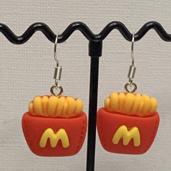 French Fry Earrings, Gift Idea, Funny Food Earring, Fry Earrings, Silly Earrings - Picture 2 of 4